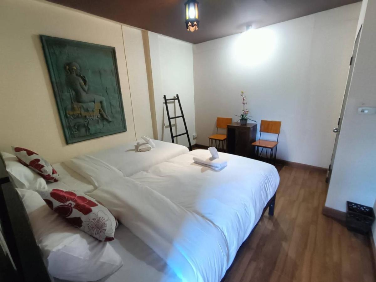 Soft Night Barzaar Chiang Mai Exterior foto